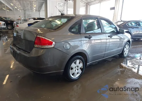 2009 Ford Focus S z USA, uszkodzony, nr VIN 1FAHP34N69W212424